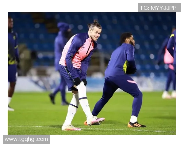 热刺球星热议:英格兰足球巨星的成长轨迹与未来展望 热刺球星热议:英格兰足球巨星的成长轨迹与未来展望