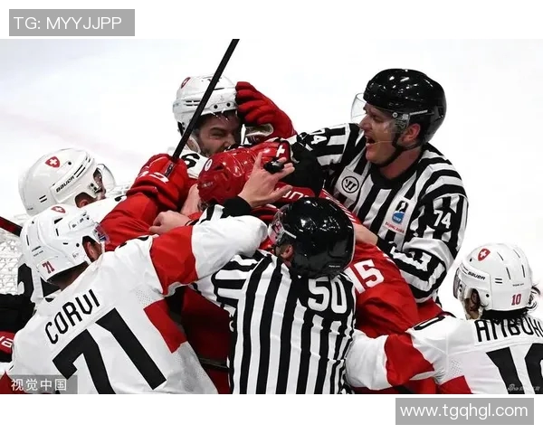 街头采访足球球星:他们眼中的足球梦想与生活点滴 街头采访足球球星:他们眼中的足球梦想与生活点滴