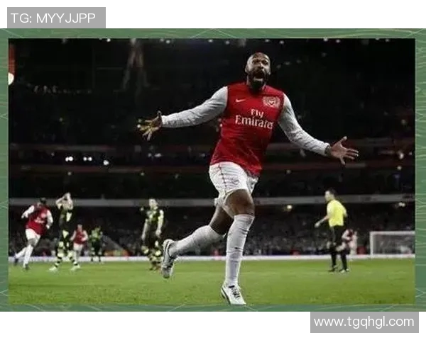 一人之力撑起全队梦想 足球场上的孤胆英雄与传奇时刻 一人之力撑起全队梦想 足球场上的孤胆英雄与传奇时刻