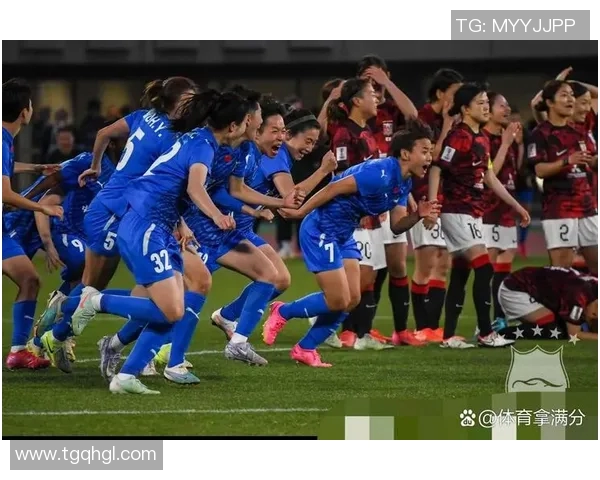 小魔女带领球队逆袭赛场成为女足新传奇创造历史辉煌
